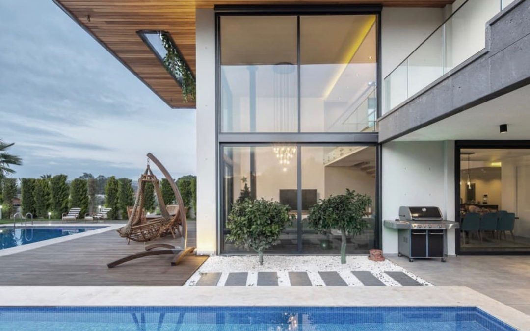 Glass Glazing in Laguna Niguel CA